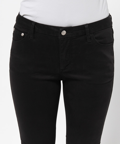 AZUL by moussy（アズールバイマウジー）の「A Perfect Skinny(L70)（その他パンツ・レディース・オフホワイト/ブルー系その他/ブラック/ターコイズブルー・X-SMALL/SMALL/LARGE/MEDIUM）」の16枚目の写真