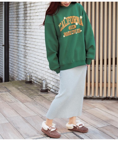 anap mimpi（アナップミンピ）の「裏起毛カレッジプリント×フラワー刺繍スウェットトップス（スウェット・レディース・ベージュ系その他/モスグリーン/ダークグレー・FREE）」の13枚目の写真
