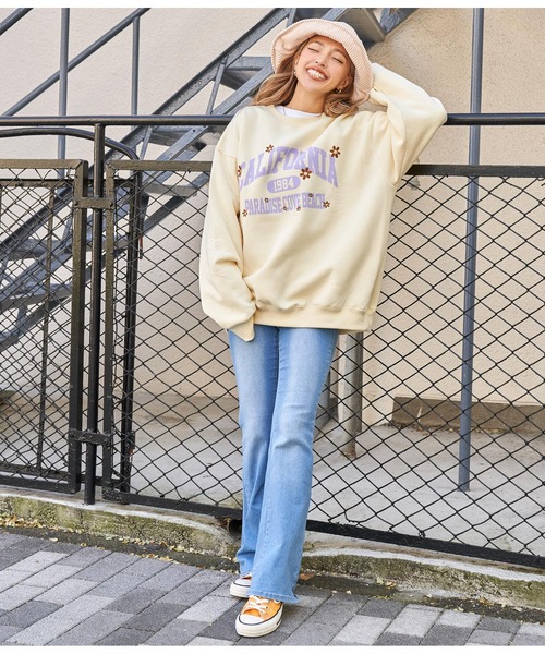 anap mimpi（アナップミンピ）の「裏起毛カレッジプリント×フラワー刺繍スウェットトップス（スウェット・レディース・ベージュ系その他/モスグリーン/ダークグレー・FREE）」の6枚目の写真