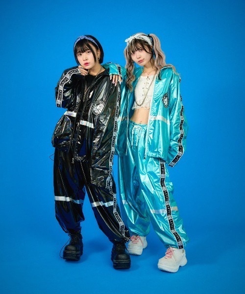 GALFY ガルフィー セットアップ シルバー 賛否両論 GALFY（ガルフィー）の「【GALFY/ガルフィー】久々賛否両論