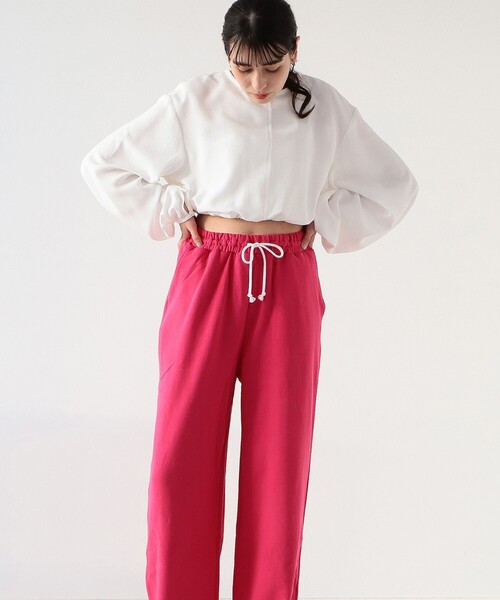 Ray BEAMS（レイビームス）の「Ray BEAMS / シャーリング ベルト ブラウス（シャツ/ブラウス・レディース・ブラック/ホワイト・0/1）」の10枚目の写真