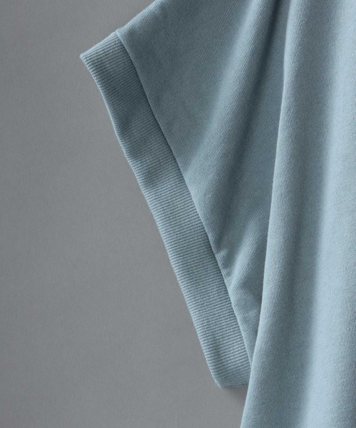 SITRY(シトリー)の「oversize 2way stitch logo sweat shirt/オーバーサイズ 2way ワンポイント刺繍 スウェット シャツ/トレーナー(スウェット・メンズ・ホワイト/ブラック/グレイッシュブルー・M/L)」の11枚目の写真