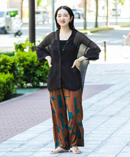 ITEMS URBANRESEARCH（アイテムズ アーバンリサーチ）の「ヨウリュウシアービッグシャツ（シャツ/ブラウス・レディース・チャコールグレー/ライトブルー/オフホワイト/パープル/ベージュ・FREE）」の17枚目の写真