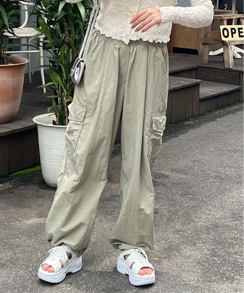 Isn't She?(イズントシー)の「厚底スポーツサンダル(サンダル・レディース・オフホワイト/ブラック・L/M/S)」の11枚目の写真
