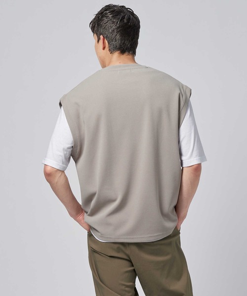 PLUS ONE(プラスワン)の「PLUS ONE(プラスワン)梨地ベストレイヤード(Tシャツ/カットソー・メンズ・ベージュ/ネイビー/グリーン・XL/L/M)」の15枚目の写真