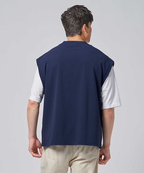 PLUS ONE(プラスワン)の「PLUS ONE(プラスワン)梨地ベストレイヤード(Tシャツ/カットソー・メンズ・ベージュ/ネイビー/グリーン・XL/L/M)」の19枚目の写真