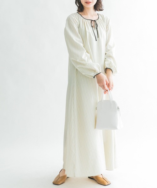 KBF（ケイビーエフ）の「ギャザースリーブストライプワンピース