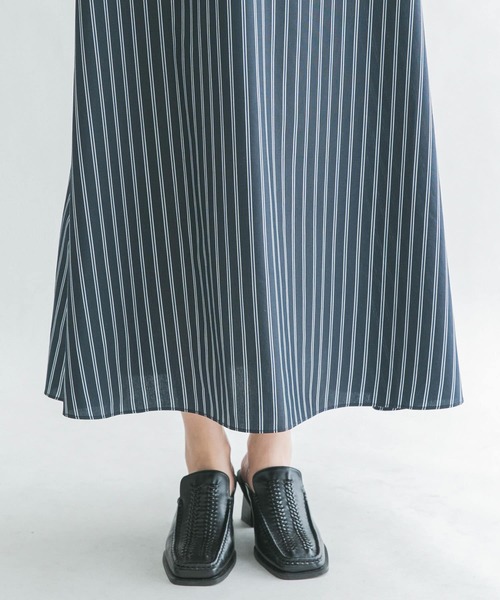 キャンディスリーブストライプワンピース KBF（ケイビーエフ）の「ギャザースリーブストライプワンピース