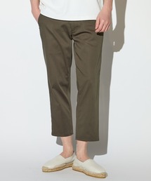 サテンストレッチクロップドパンツ
