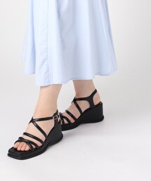 ◆多連一体底ストラップサンダル