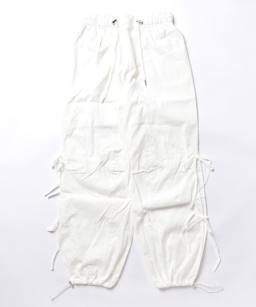 one way（ワンウェイ）の「【サイズ展開あり】サイドリボンカーゴパンツ（カーゴパンツ・レディース・ブラック/ホワイト/ピンク/ブルー/ベージュ/ダークグリーン・FREE/MEDIUM/SMALL）」の11枚目の写真