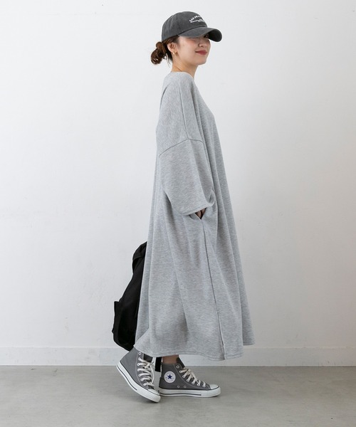 PICHI（ピイチ）の「オーバーサイズBIGワンピース（ワンピース・レディース・ブラック/グレー・FREE）」の3枚目の写真