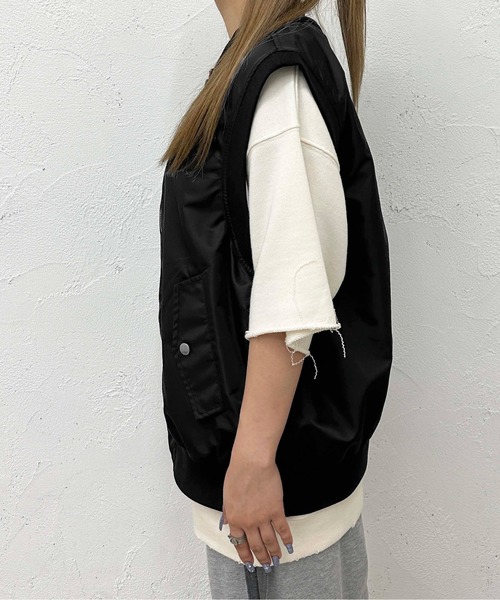sedacle(セダクル)の「MA-1ベスト(ベスト・メンズ・ブラック/カーキ・MEDIUM/LARGE)」の15枚目の写真