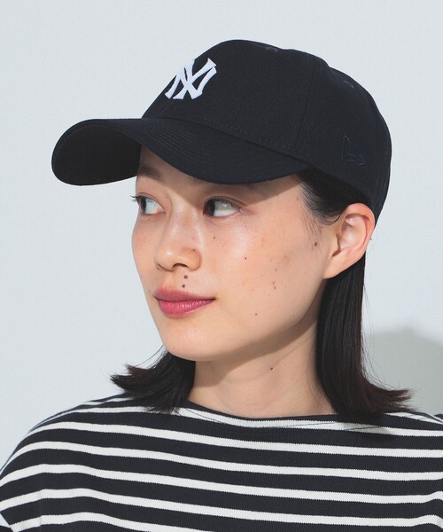 BEAMS BOY（ビームスボーイ）の「NEW ERA × BEAMS BOY / 別注 930 ニューヨークヤンキース キャップ 23FW（キャップ・レディース・ネイビー/オフホワイト・FREE）」の11枚目の写真