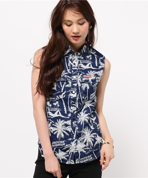 HYSTERIC GLAMOUR（ヒステリックグラマー）の「EXOTIC ATMOSPHERE総柄 ノースリーブSH（シャツ/ブラウス・レディース・ブルー系その他・FREE）」の2枚目の写真
