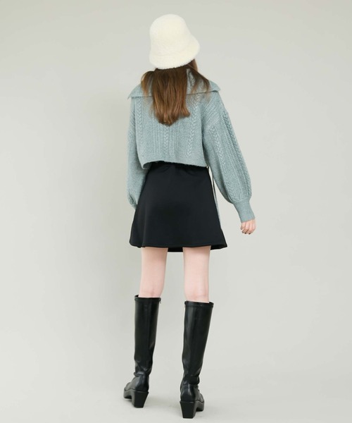 archives(アルシーヴ)の「レースアップBIGカラーニットカーディガン(ニット/セーター・レディース・アイボリー/ブルー/チャコールグレー・MEDIUM)」の21枚目の写真