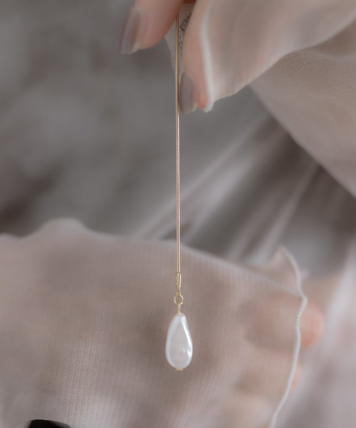 ear PAPILLONNER（イアパピヨネ）の「Y字パールロングネックレス（ネックレス・レディース・ゴールド/シルバー・FREE）」の7枚目の写真