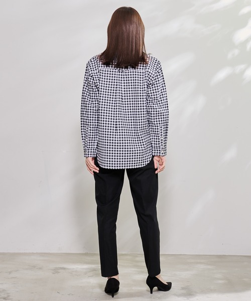 Arnold Palmer（アーノルドパーマー）の「アムンゼン ギンガム チェック リラックス シェア シャツ（シャツ/ブラウス・レディース・ブラック/ブラウン/ダークグリーン・L/S/XS/LL/M）」の6枚目の写真