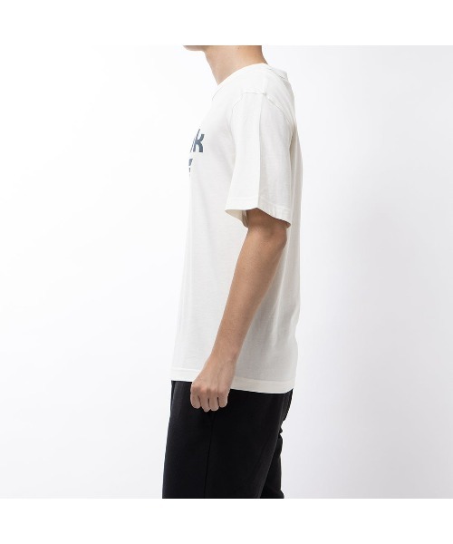 Reebok（リーボック）の「バスケットボール ブランド グラフィック Tシャツ / BB BRAND GRAPHIC TEE（Tシャツ/カットソー・メンズ・オフホワイト/ヘザーグレー/ブラック・XX-LARGE/X-SMALL/X-LARGE/SMALL/LARGE/MEDIUM）」の7枚目の写真