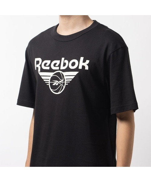 Reebok（リーボック）の「バスケットボール ブランド グラフィック Tシャツ / BB BRAND GRAPHIC TEE（Tシャツ/カットソー・メンズ・オフホワイト/ヘザーグレー/ブラック・XX-LARGE/X-SMALL/X-LARGE/SMALL/LARGE/MEDIUM）」の14枚目の写真