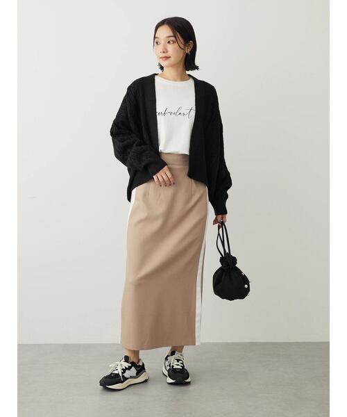 ELENCARE DUE（エレンカーレデュエ）の「・ELENCARE　DUE　サイドラインナロースカート（スカート・レディース・ブラック/ベージュ・FREE）」の8枚目の写真