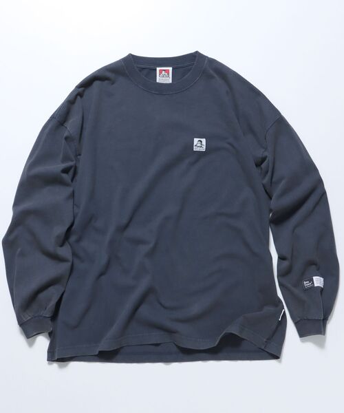 BEN DAVIS(ベンデイビス)の「【BEN DAVIS(ベンデイビス)】 WASHED L/S LABEL TEE(WIDE) / ストーンウォッシュ フェード ピスネーム ロンT ワンポイント 長袖 ビッグシルエット(Tシャツ/カットソー・メンズ・ブラック/ラベンダー/ネイビー/ダークグリーン/ホワイト・MEDIUM/LARGE/X-LARGE)」の4枚目の写真