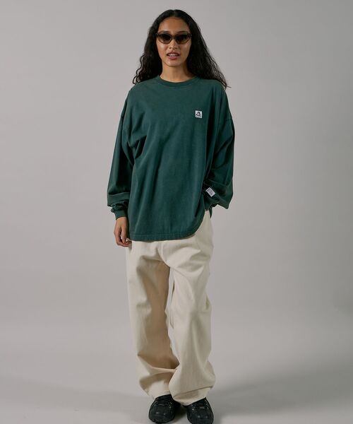 BEN DAVIS(ベンデイビス)の「【BEN DAVIS(ベンデイビス)】 WASHED L/S LABEL TEE(WIDE) / ストーンウォッシュ フェード ピスネーム ロンT ワンポイント 長袖 ビッグシルエット(Tシャツ/カットソー・メンズ・ブラック/ラベンダー/ネイビー/ダークグリーン/ホワイト・MEDIUM/LARGE/X-LARGE)」の10枚目の写真