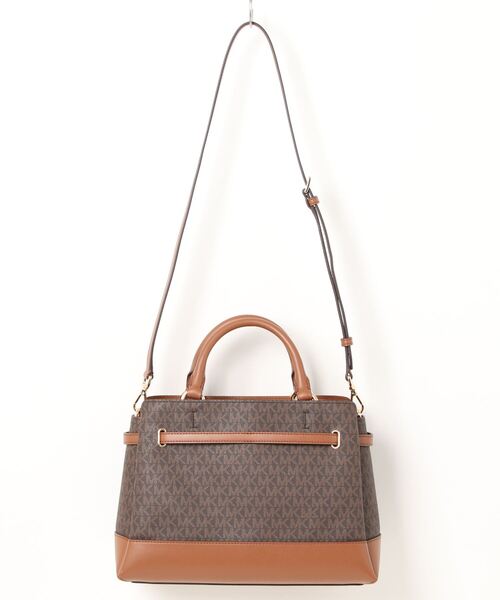 MICHAEL KORS(マイケルコース)の「REED センタージップ ベルテッド サッチェル ラージ - MKシグネチャー(ハンドバッグ・レディース・ブラウン・FREE)」の2枚目の写真