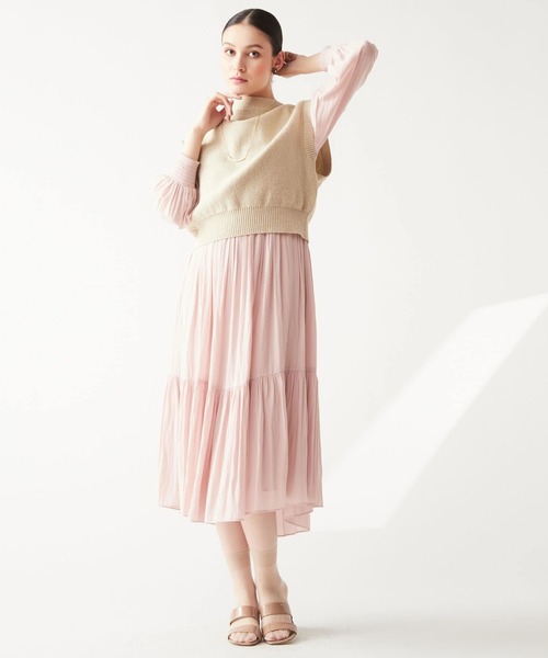 Tiara(ティアラ)の「ラメベスト(ニット/セーター・レディース・チャコールグレー/ゴールド・FREE)」の10枚目の写真