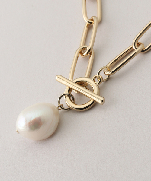 Simplicite（サンプリシテ）の「マンテルパールチェーンネックレス（ネックレス・レディース・ゴールド・FREE）」の3枚目の写真