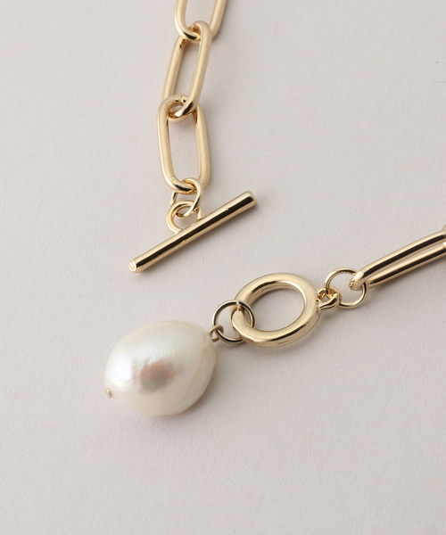 Simplicite（サンプリシテ）の「マンテルパールチェーンネックレス（ネックレス・レディース・ゴールド・FREE）」の4枚目の写真