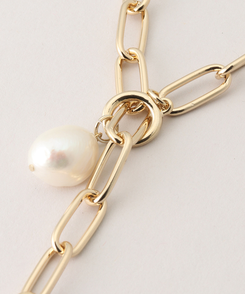 Simplicite（サンプリシテ）の「マンテルパールチェーンネックレス（ネックレス・レディース・ゴールド・FREE）」の6枚目の写真