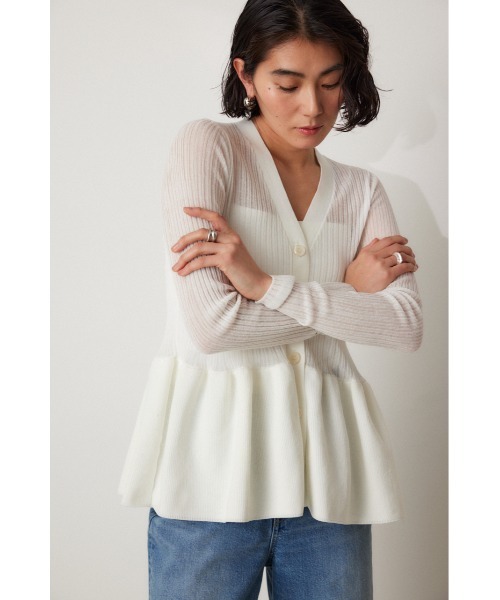 crie conforto（クリーコンフォルト）の「シアードッキングペプラムカーディガン（カーディガン/ボレロ・レディース・ブラック/ネイビー/ホワイト・FREE）」の21枚目の写真