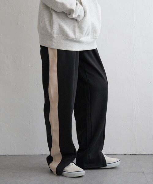 VENCEEXCHANGE（ヴァンスエクスチェンジ）の「ストレートラインパンツ（その他パンツ・レディース・グリーン/ブラック・L/M/S）」の4枚目の写真