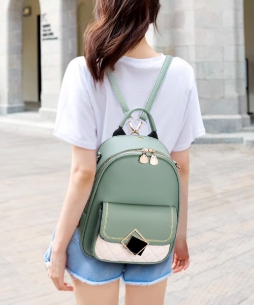 Miniministore(ミニミニストア)の「ミニリュック バイカラー レディース(バックパック/リュック・レディース・ブラック/ピンク/レッド/ミント/アイボリー・FREE)」の1枚目の写真