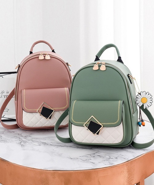 Miniministore(ミニミニストア)の「ミニリュック バイカラー レディース(バックパック/リュック・レディース・ブラック/ピンク/レッド/ミント/アイボリー・FREE)」の13枚目の写真