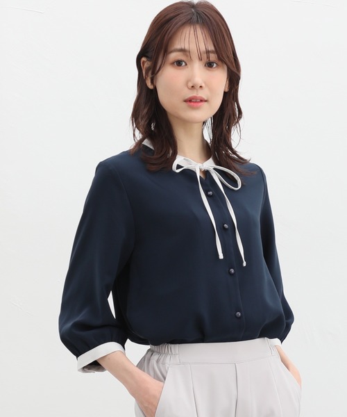 Honeys(ハニーズ)の「7分袖配色リボンブラウス(シャツ/ブラウス・レディース・ネイビー/ミント/アイボリー/ピンク系その他/グレイッシュベージュ/ホワイト×グレー・S/M/L/LL/3L)」の11枚目の写真