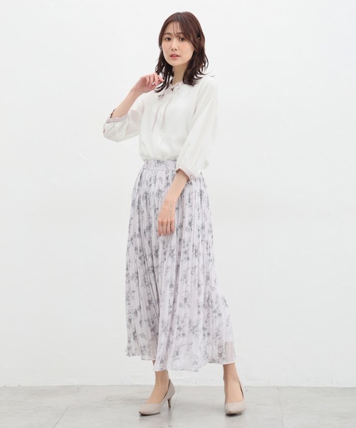 Honeys(ハニーズ)の「7分袖配色リボンブラウス(シャツ/ブラウス・レディース・ネイビー/ミント/アイボリー/ピンク系その他/グレイッシュベージュ/ホワイト×グレー・S/M/L/LL/3L)」の19枚目の写真