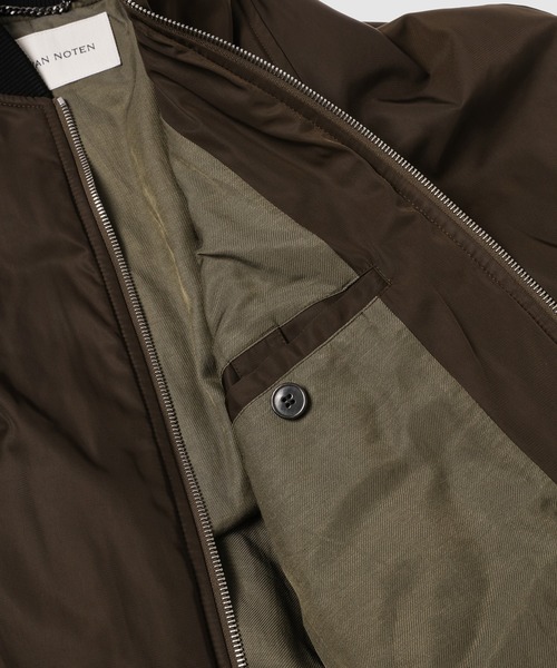 DRIES VAN NOTEN（ドリスヴァンノッテン）の「VERMONT BIS 8210