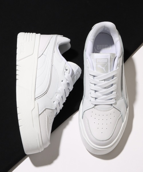 PUMA（プーマ）の「PUMA CA. FLYZ WNS / プーマ シーエー フライズ ウィメンズ（スニーカー・レディース・ホワイト系その他/ホワイト×パープル/ブラック/ブラック×ホワイト・24.0cm/23.0cm/25.0cm/24.5cm/23.5cm/22.5cm）」の2枚目の写真