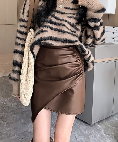 DT MaxMara ★ イミテーションレザー ミニ スカート 1ARAB 2色 セール】フェイクレザーミニスカート（スカート）｜Amulet