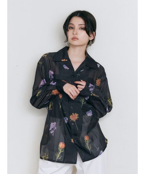 MURUA（ムルーア）の「【WEB限定】フラワーシアーシャツ（シャツ/ブラウス・レディース・アイボリー/ブラック/ピンク/ブラウン・FREE）」の20枚目の写真
