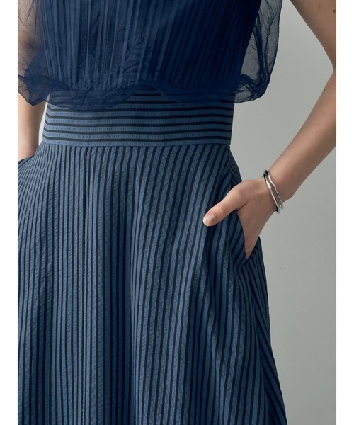 YECCA VECCA（イェッカヴェッカ）の「ストライプ柄チュールレイヤードワンピース（ワンピース・レディース・アイボリー/ブルー・S/M）」の19枚目の写真