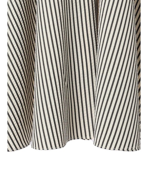 YECCA VECCA（イェッカヴェッカ）の「ストライプ柄チュールレイヤードワンピース（ワンピース・レディース・アイボリー/ブルー・S/M）」の7枚目の写真