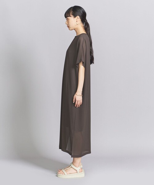 BEAUTY&YOUTH UNITED ARROWS（ビューティーアンドユースユナイテッドアローズ）の「シフォンレイヤード ドルマンスリーブ ワンピース（ワンピース・レディース・ダークブラウン/グレー/ブラック・FREE）」の11枚目の写真