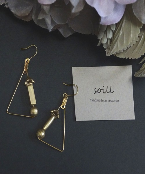 tone（トーン）の「【soill】シンプルな大振りsoillピアス（ピアス（両耳用）・レディース・ゴールド系1/ゴールド系2/ゴールド系3/ゴールド系4/ゴールド系5/ゴールド系6/ゴールド系7/ゴールド系8・FREE）」の7枚目の写真