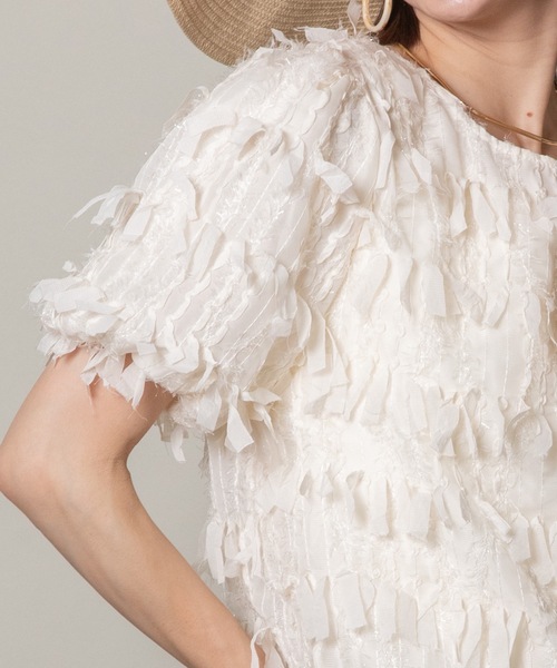 MHBG TOKYO(エムエイチビージートーキョー)の「フリンジジャガード ショートブラウス(シャツ/ブラウス・レディース・ベージュ/ブラック・FREE)」の13枚目の写真