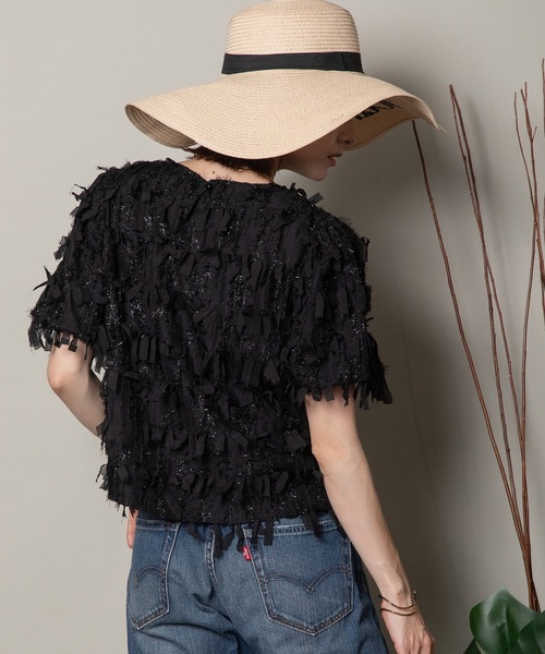 MHBG TOKYO(エムエイチビージートーキョー)の「フリンジジャガード ショートブラウス(シャツ/ブラウス・レディース・ベージュ/ブラック・FREE)」の20枚目の写真