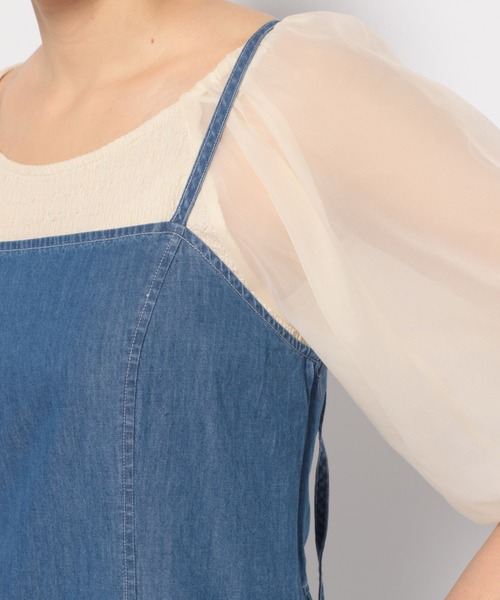 mysty woman(ミスティウーマン)の「ナローデニムキャミワンピース 128560(ワンピース・レディース・ブルー/ブラック・FREE)」の7枚目の写真