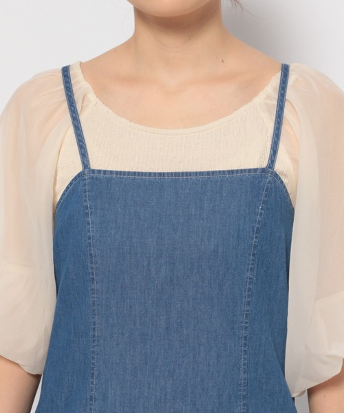 mysty woman(ミスティウーマン)の「ナローデニムキャミワンピース 128560(ワンピース・レディース・ブルー/ブラック・FREE)」の8枚目の写真
